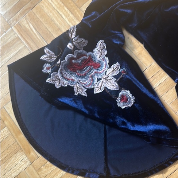 VENUS navy Blue Off-Shoulder Bodycon Dress with Bell Sleeves - Picture 3 of 3